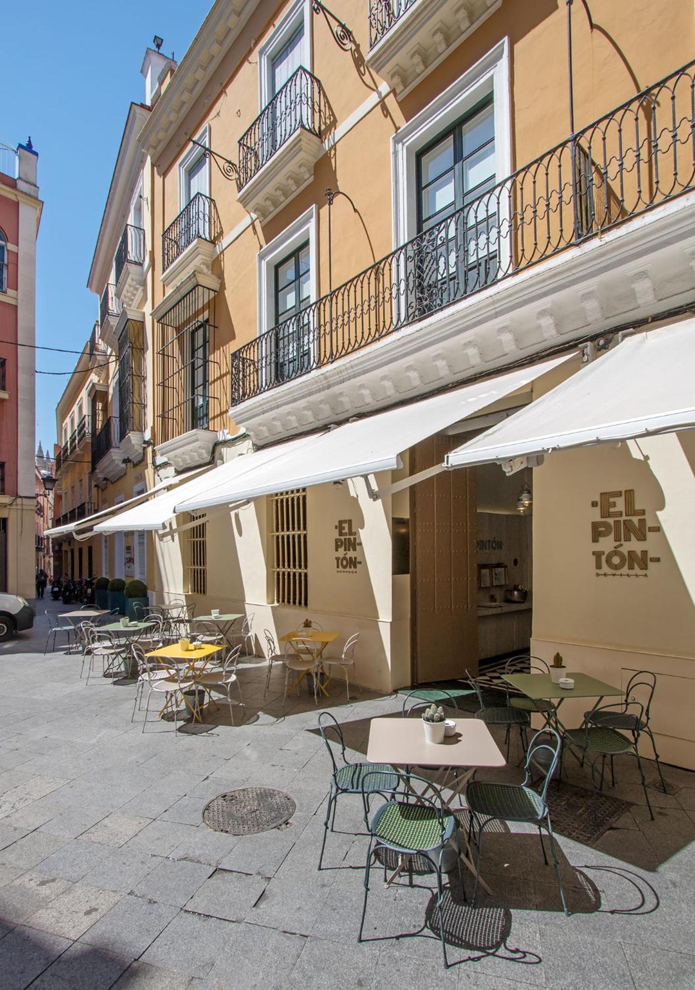 Cathedral Apartment Welcome Wheelchairs 6 Pax Sevilla Buitenkant foto
